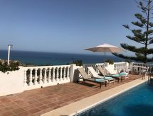 Villa Bella Vista: Ruim familieparadijs met privézwembad en weids uitzicht - thumbnail 1