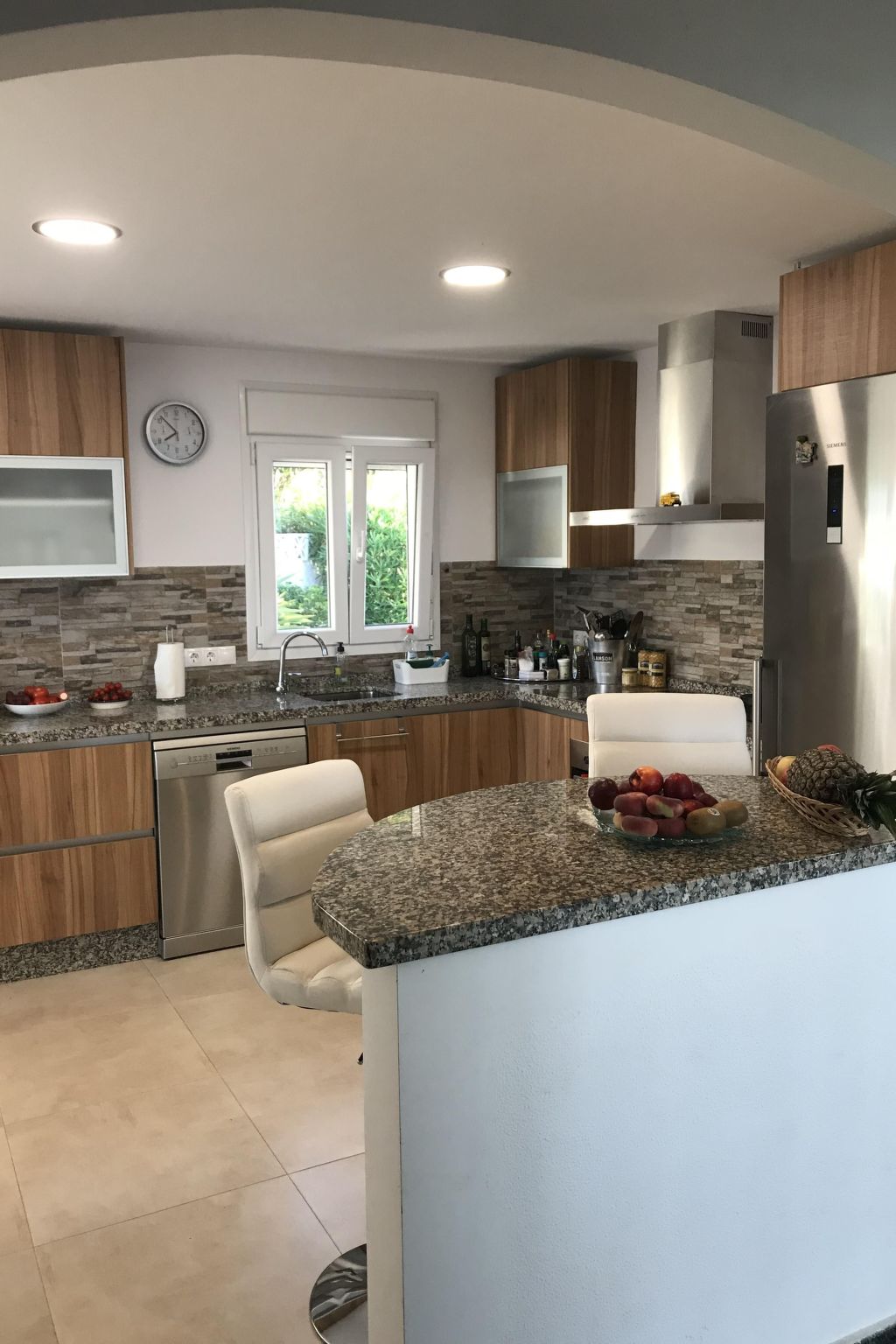 Villa Bella Vista mit Panoramablick und priv. Pool-Binnen