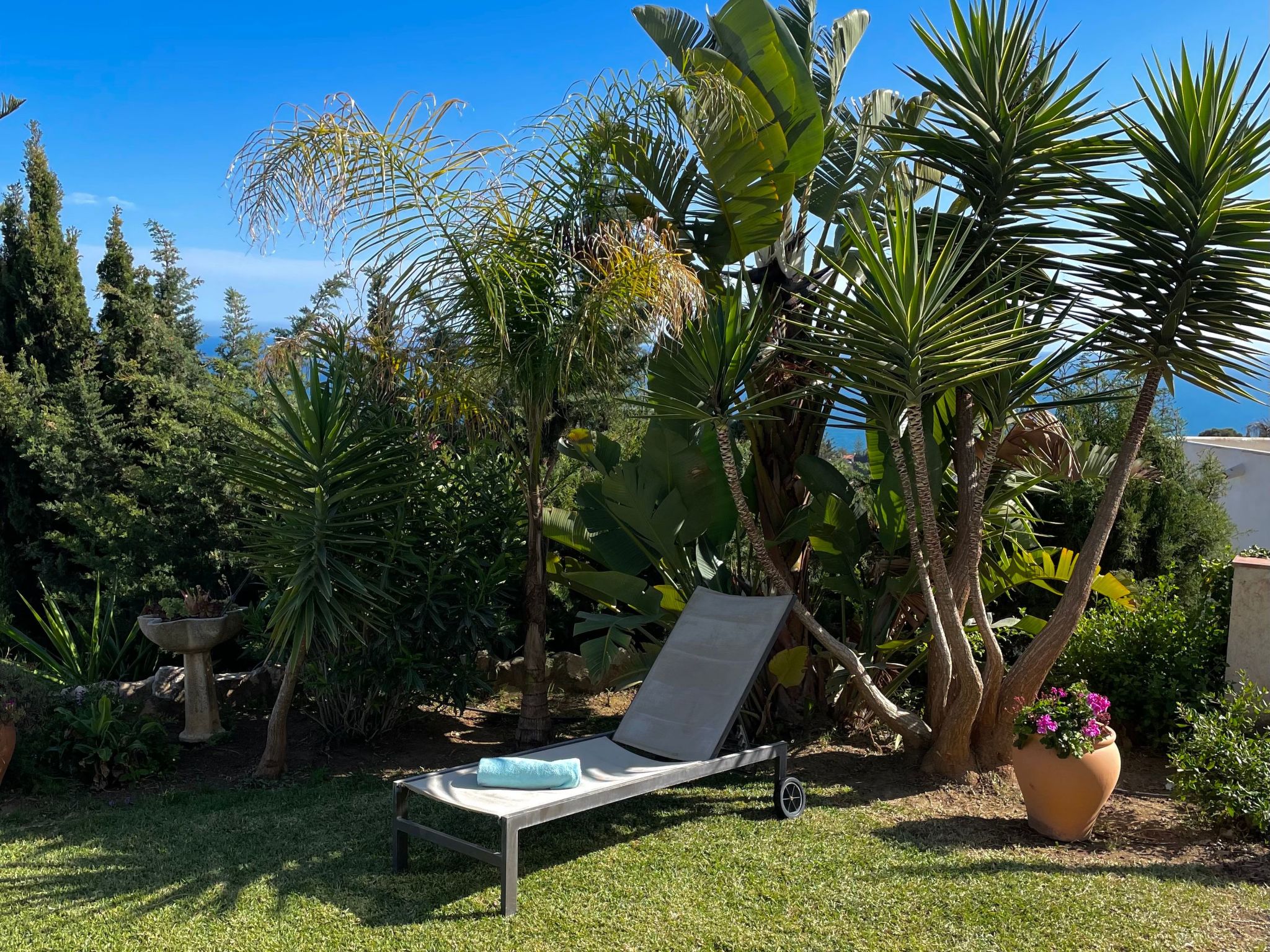 Villa Bella Vista mit Panoramablick und priv. Pool-Binnen