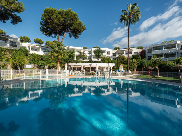 Op 950 m van zee: Appartement met zeezicht in Mijas Costa in Mijas Costa