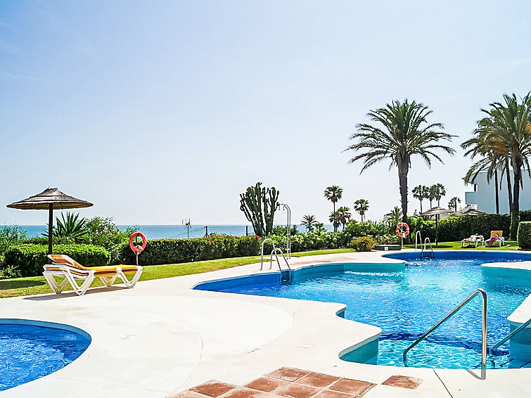 Aan zee: Ruim vakantiehuis met zeezicht in Mijas Costa in Mijas Costa