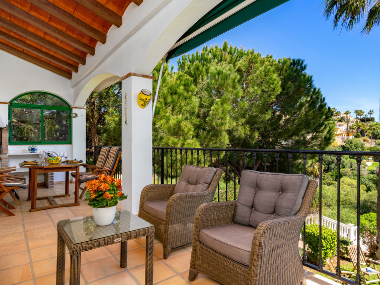 Search and Stay, undefined in undefined. Gallery position 1