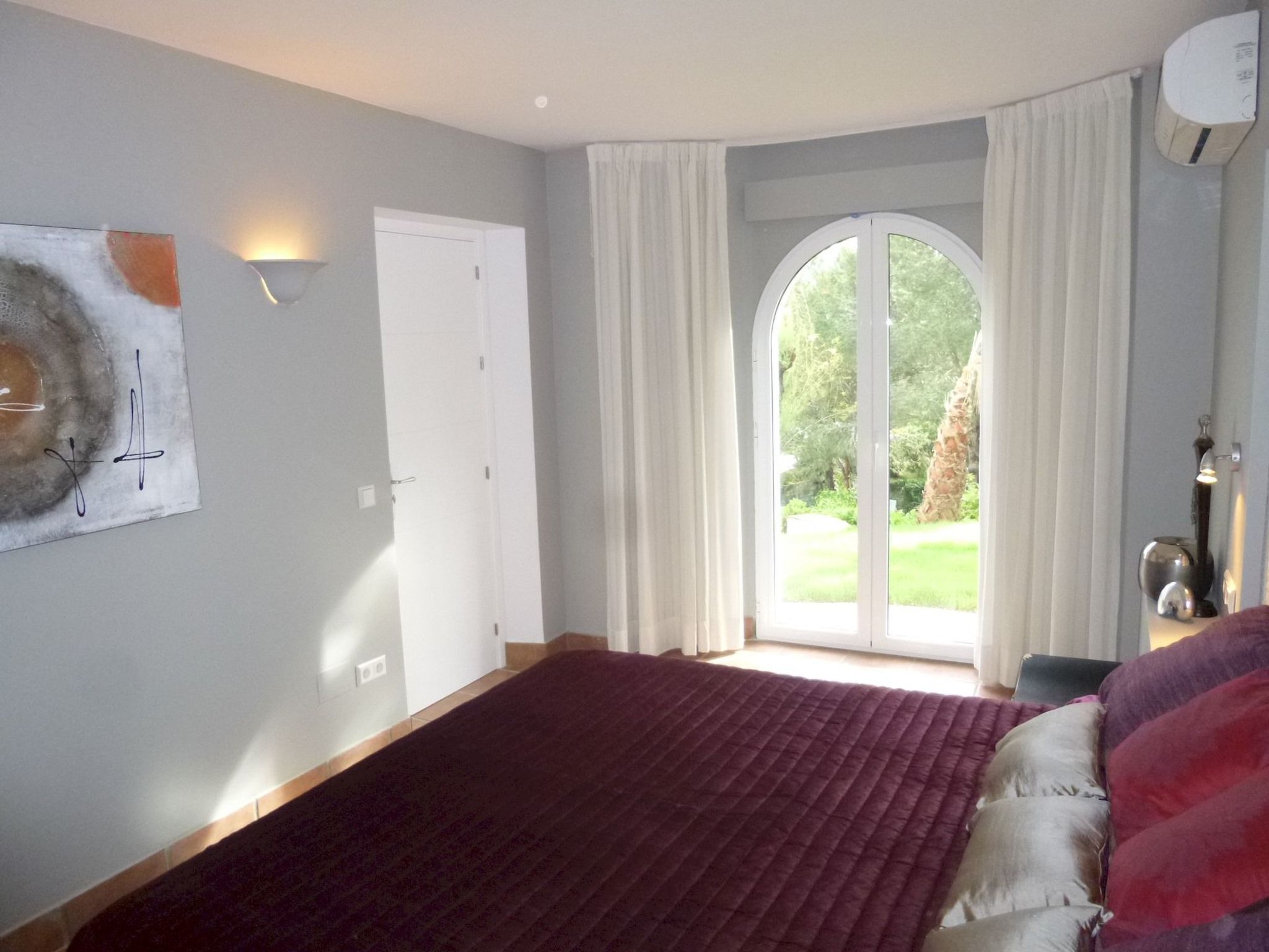 Photo of Gemütliches 1-Zimmer-Apartment mit eigener Terrasse