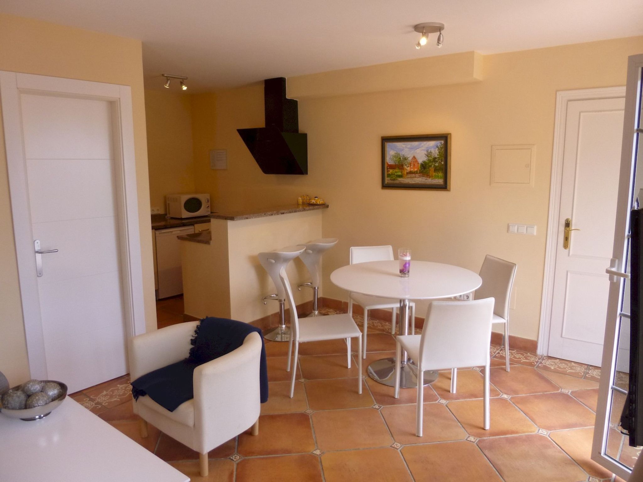 Gemütliches 1-Zimmer-Apartment mit eigener Terrasse-Image-tags.info