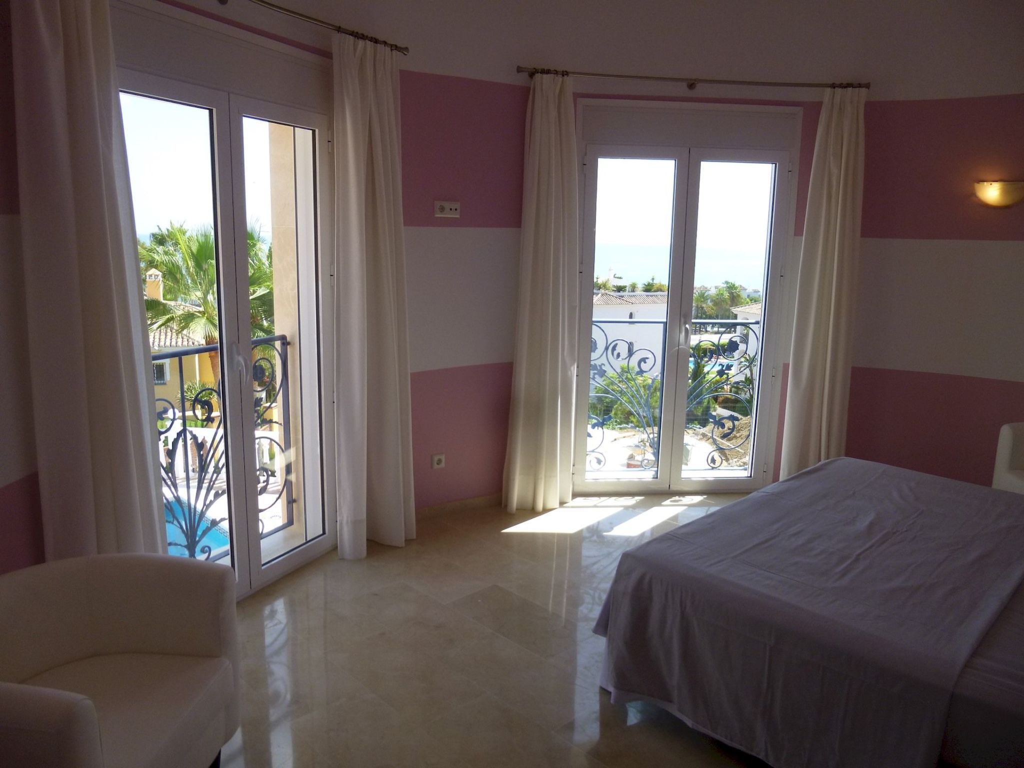 Ferienvilla mit Jacuzzi