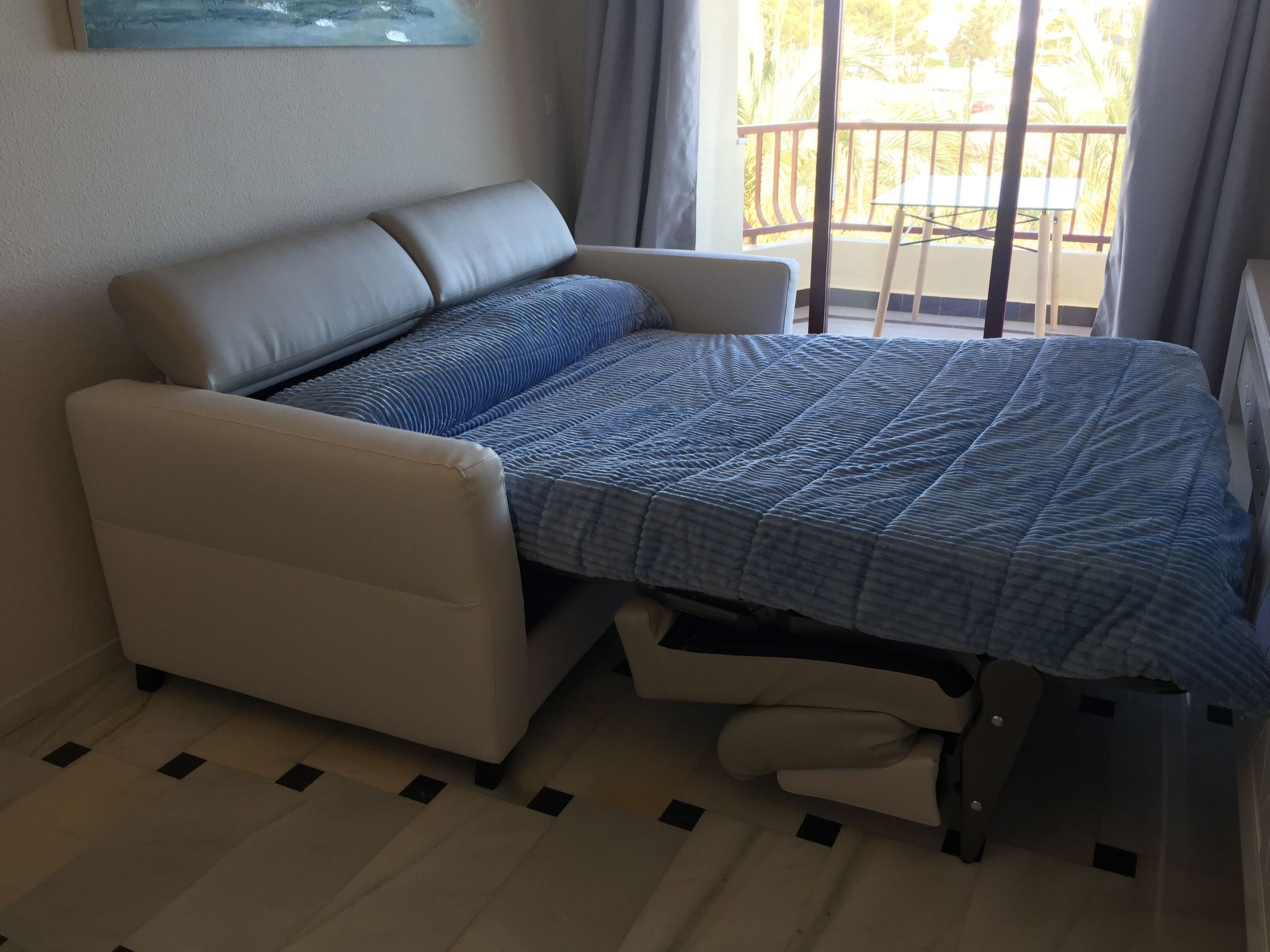 Tolle Ferienwohnung in Las Lagunas De Mijas mit Garten, gemeinschaftlichem Pool-Inside