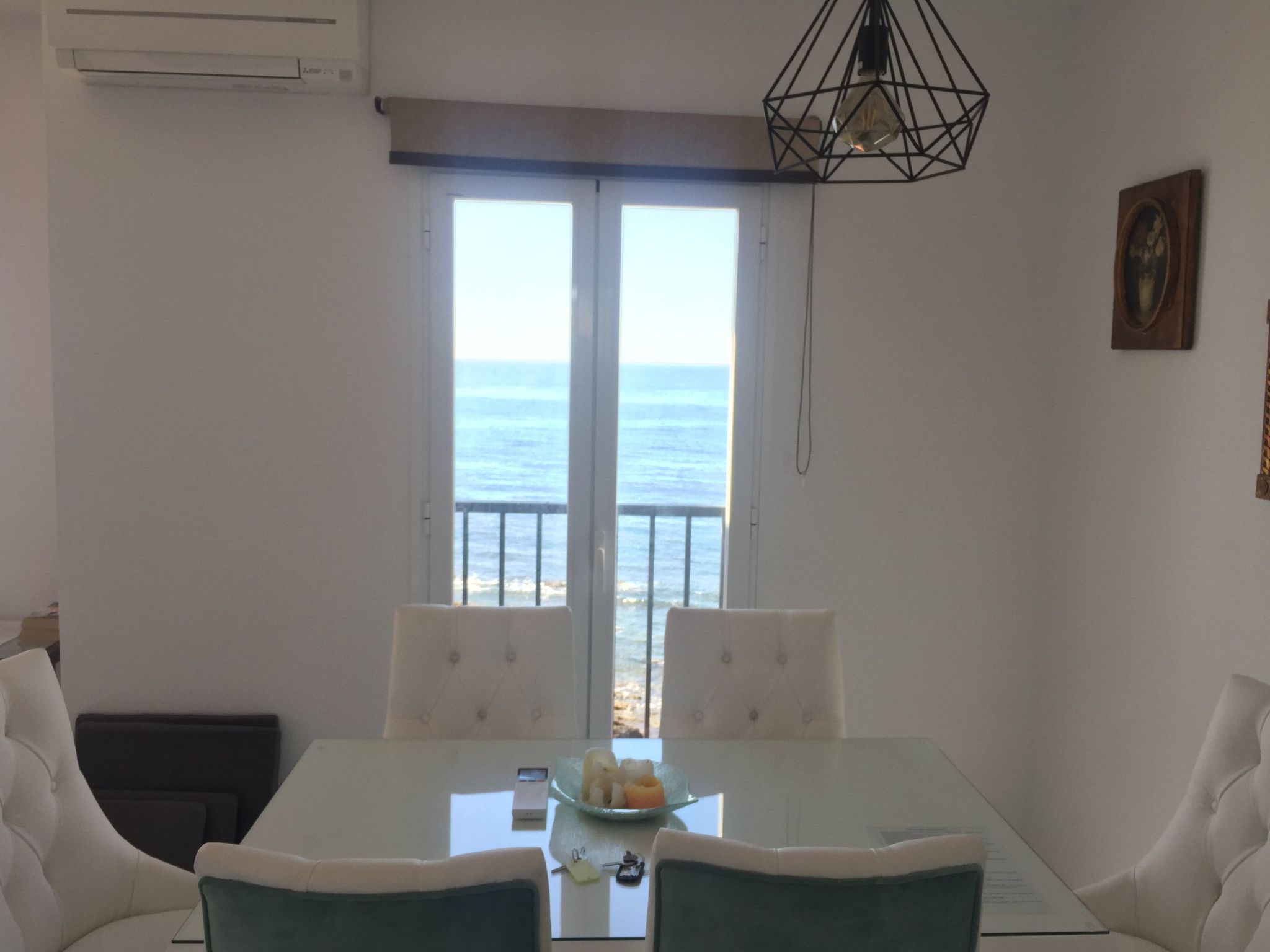 Wunderschöne Ferienwohnung in Las Lagunas De Mijas mit Möblierter Terrasse-Drinnen