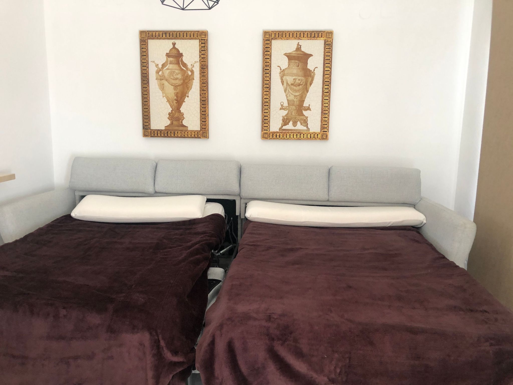 Wunderschöne Ferienwohnung in Las Lagunas De Mijas mit Möblierter Terrasse-Drinnen