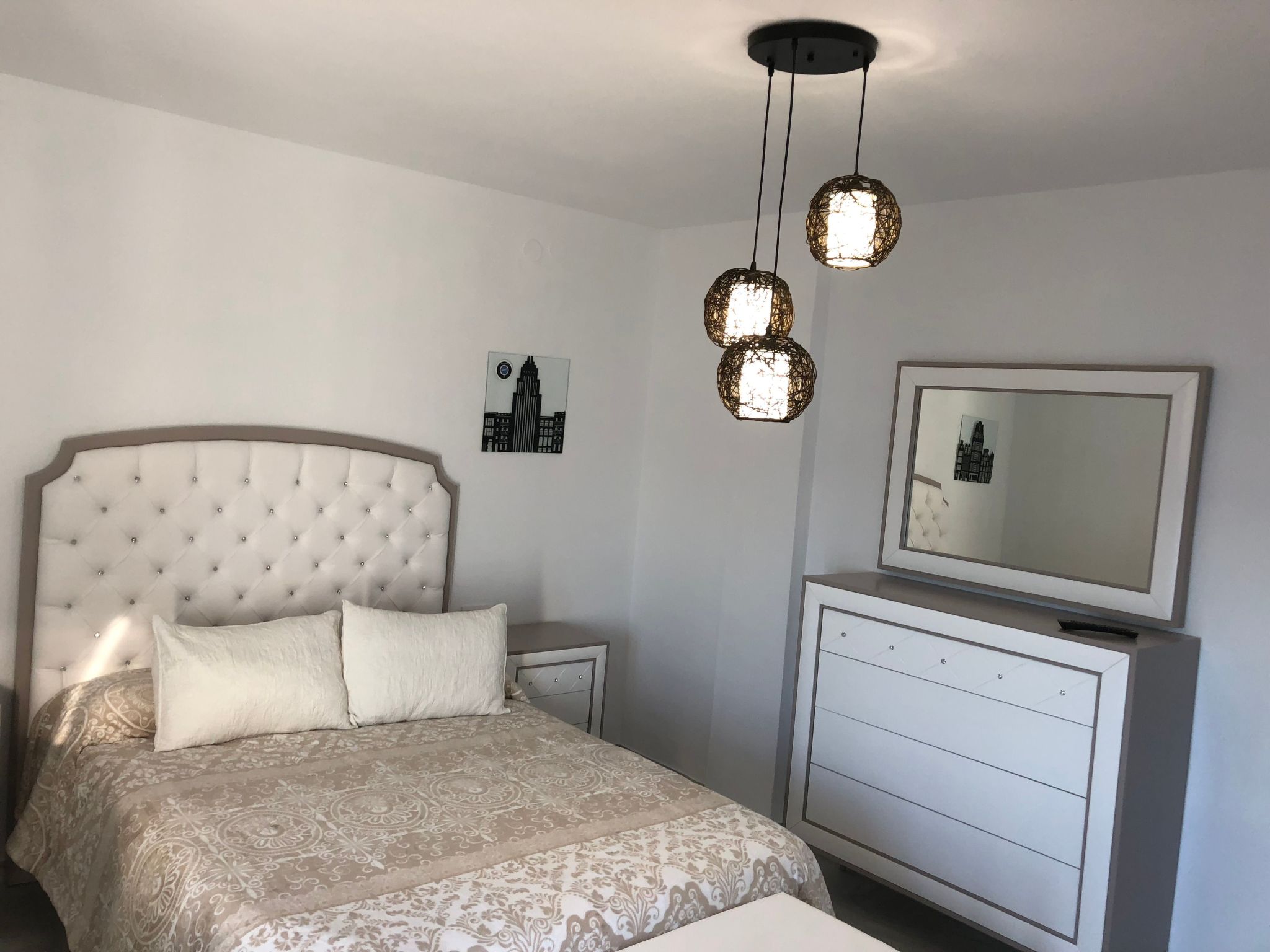 Wunderschöne Ferienwohnung in Las Lagunas De Mijas mit Möblierter Terrasse-Drinnen