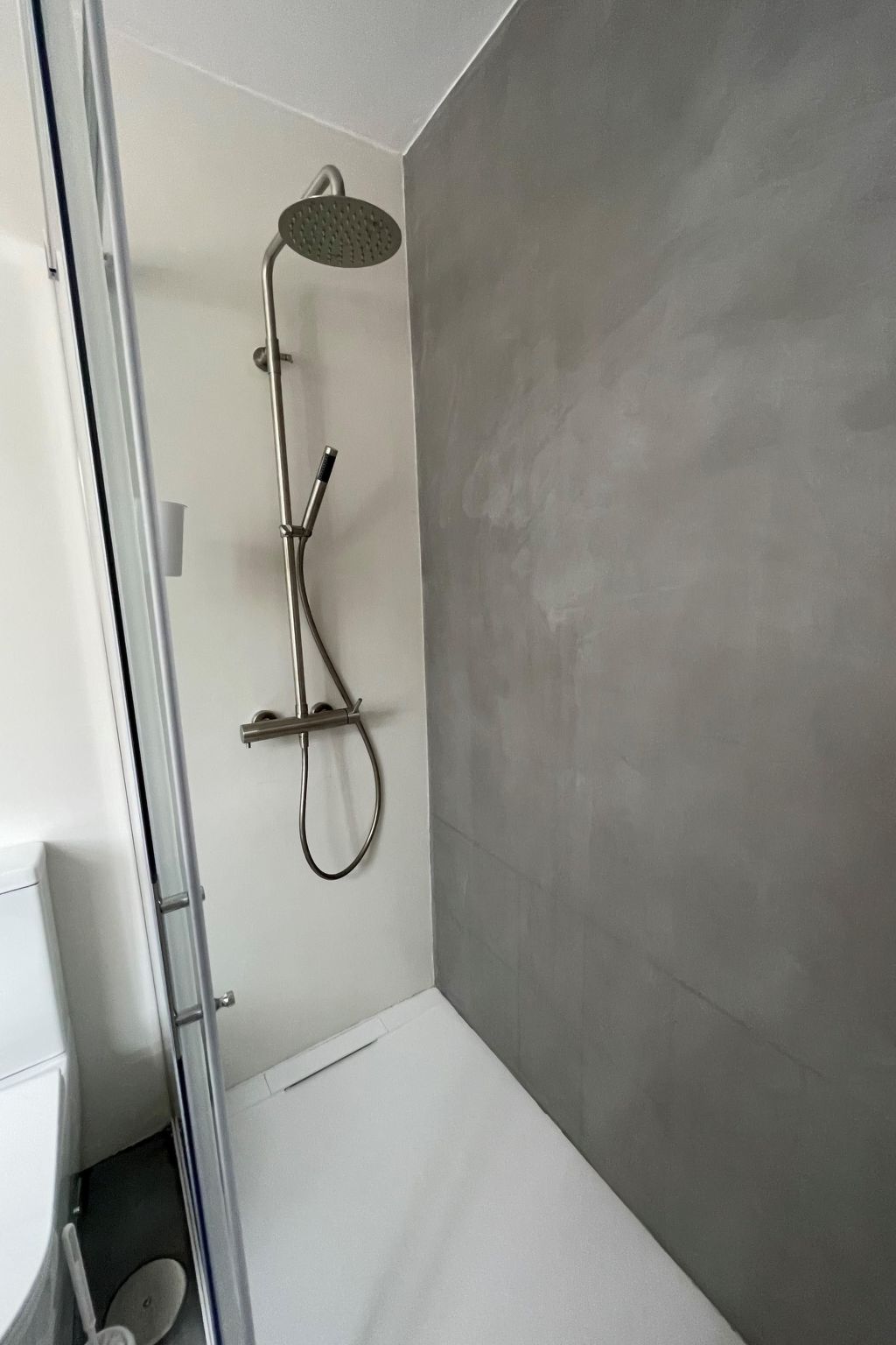 Wunderschöne Ferienwohnung in Las Lagunas De Mijas mit Möblierter Terrasse-Drinnen