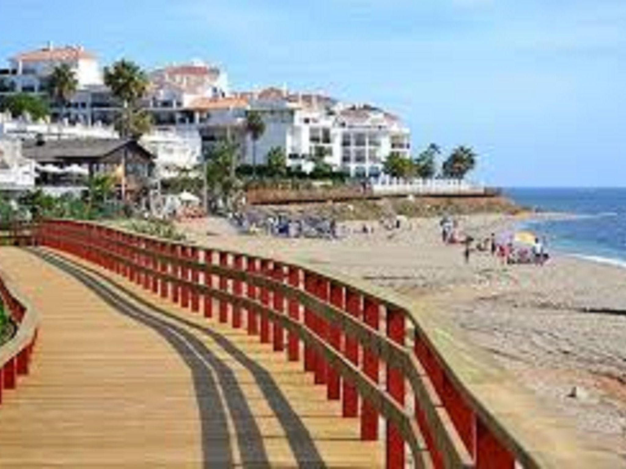 Photo of Wunderschöne Ferienwohnung in Las Lagunas De Mijas mit Möblierter Terrasse