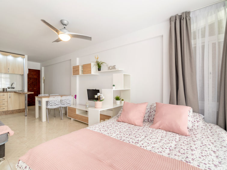 Search and Stay destination Fuengirola, AN - Spain from AU$ 205. Lorna