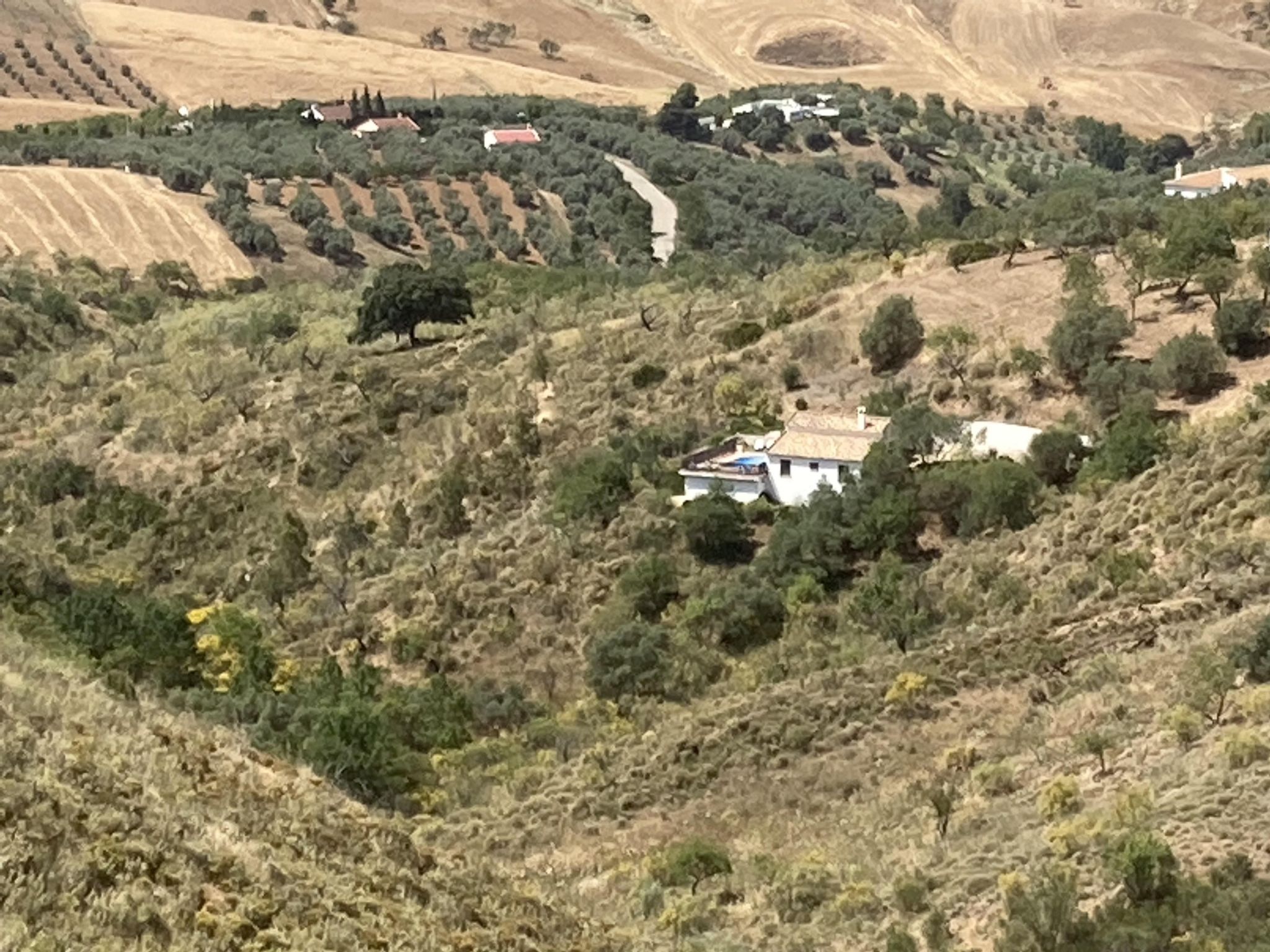 Wunderschön gelegenes Ferienhaus mit privatem Pool-Binnen