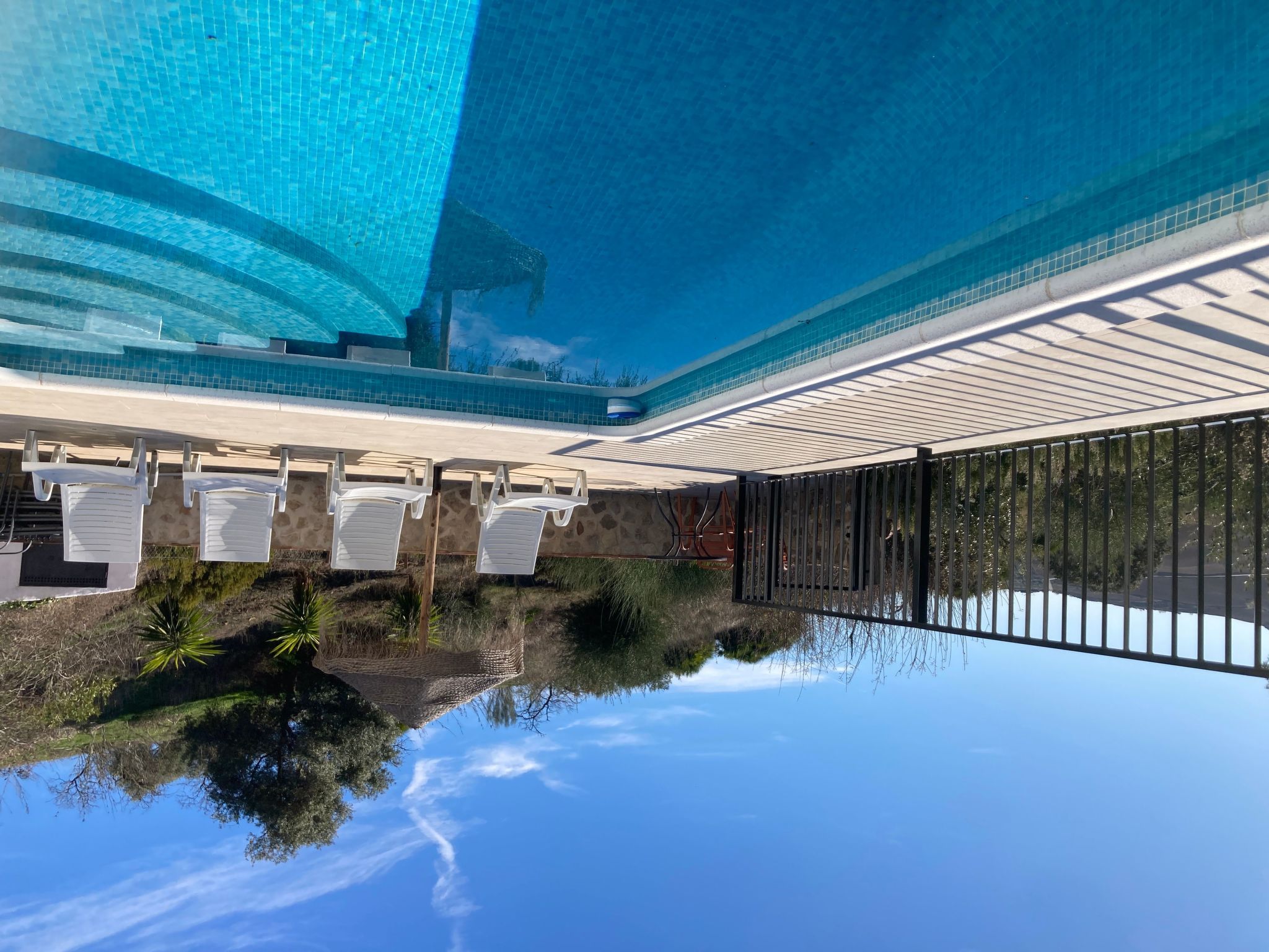 Wunderschön gelegenes Ferienhaus mit privatem Pool-Binnen