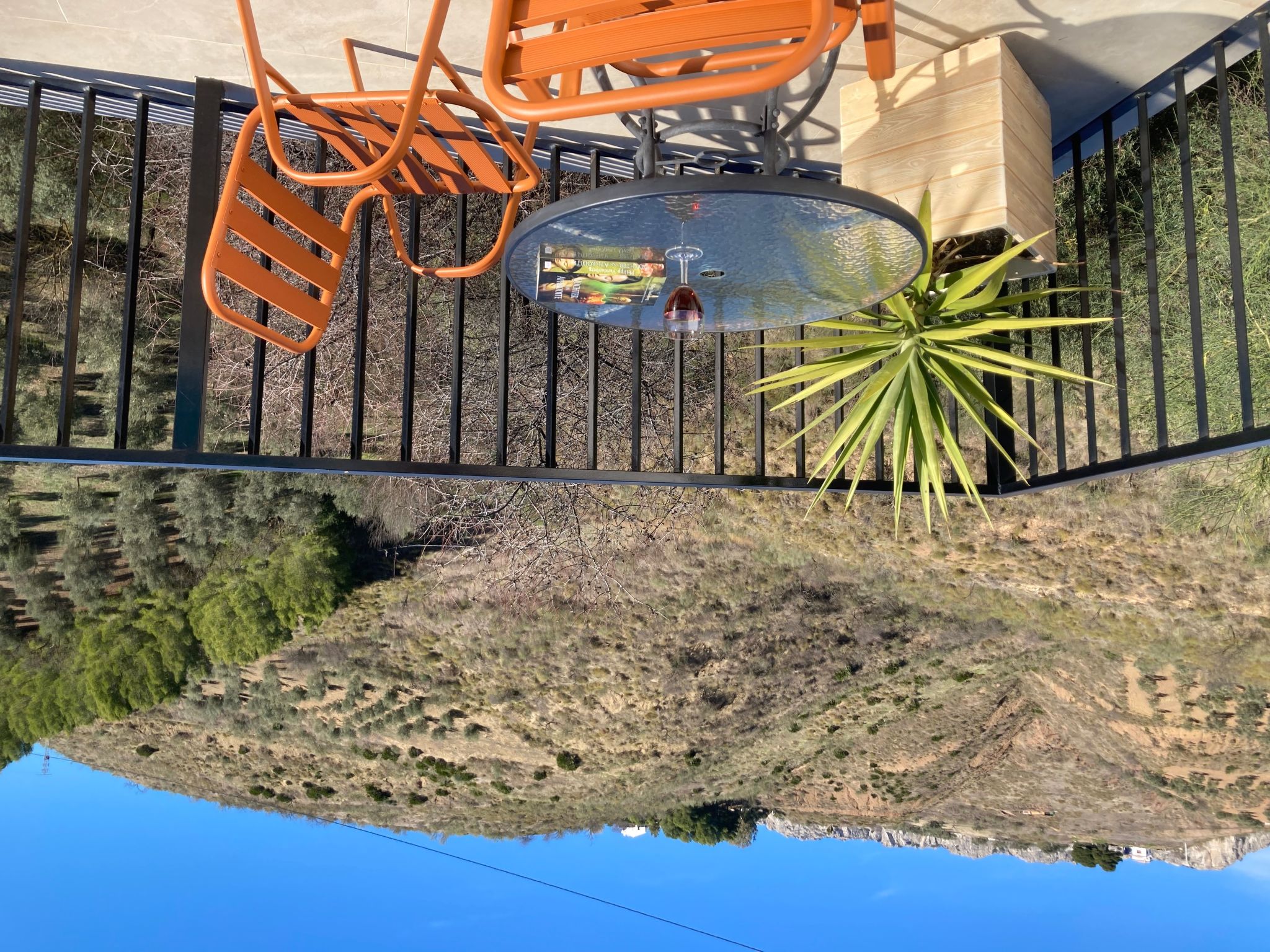 Wunderschön gelegenes Ferienhaus mit privatem Pool-Binnen