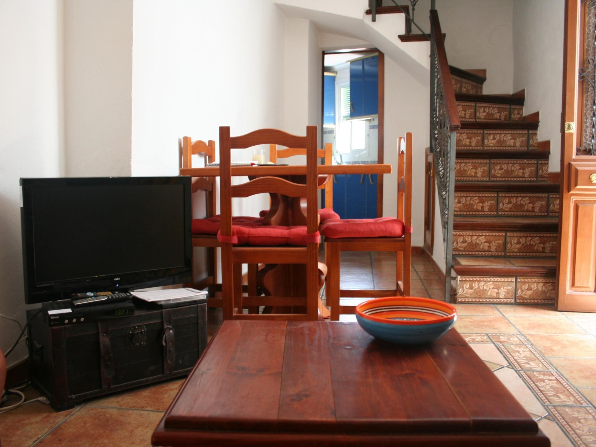 Gemütliches Ferienhaus in Guaro mit Grill