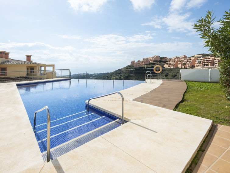 Zeezicht en rust in appartement Campos de Mar, Calahonda in Calahonda
