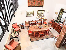 Lomatalo Villa Cielo