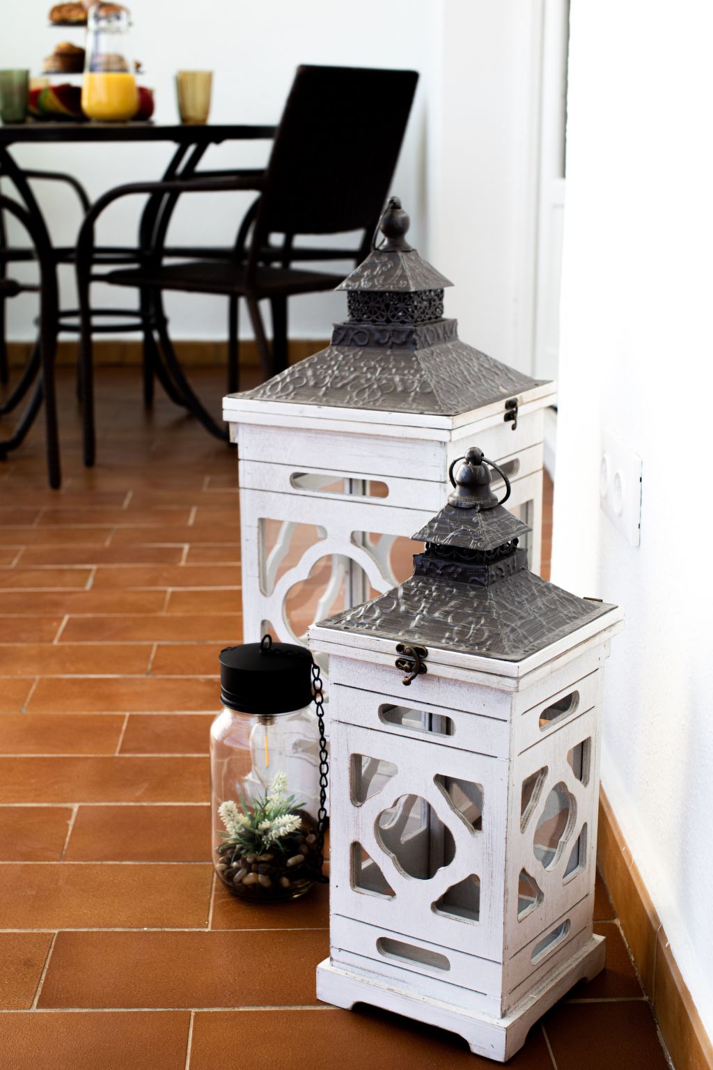 Schöne Wohnung mit Pool und malerischer Aussicht-Binnen