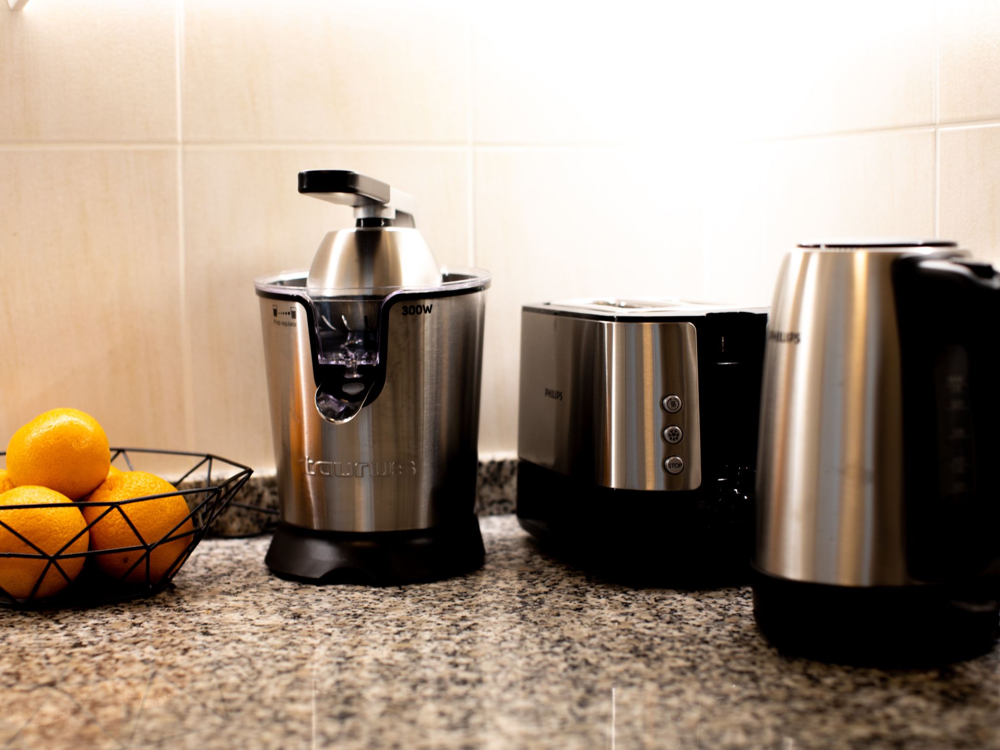 Schöne Wohnung mit Pool und malerischer Aussicht-Binnen