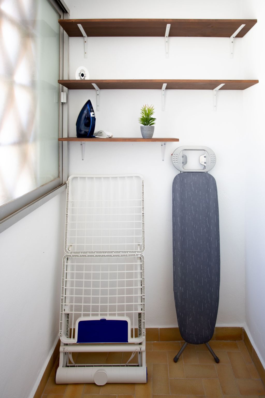 Schöne Wohnung mit Pool und malerischer Aussicht-Binnen