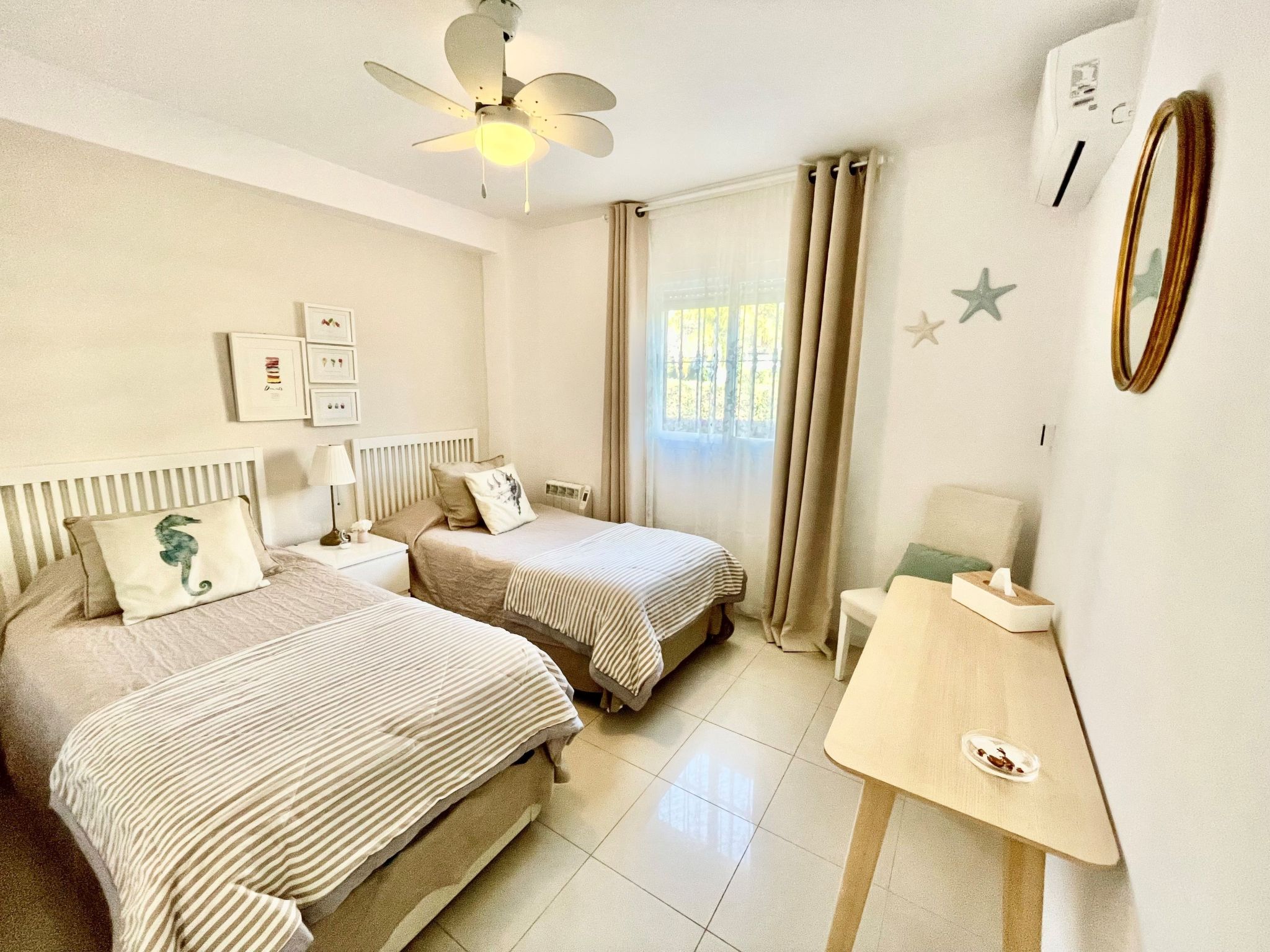 Wohnung mit Meerblick in Marbella-Mijas Costa-Image-tags.info