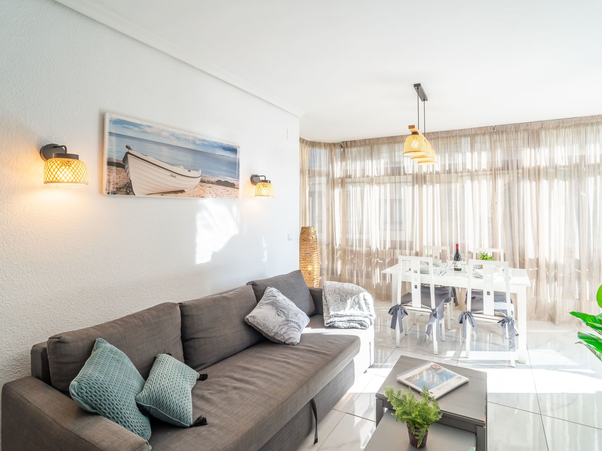 Casa Linda vor dem Strand , Pool, Padel-Image-tags.info