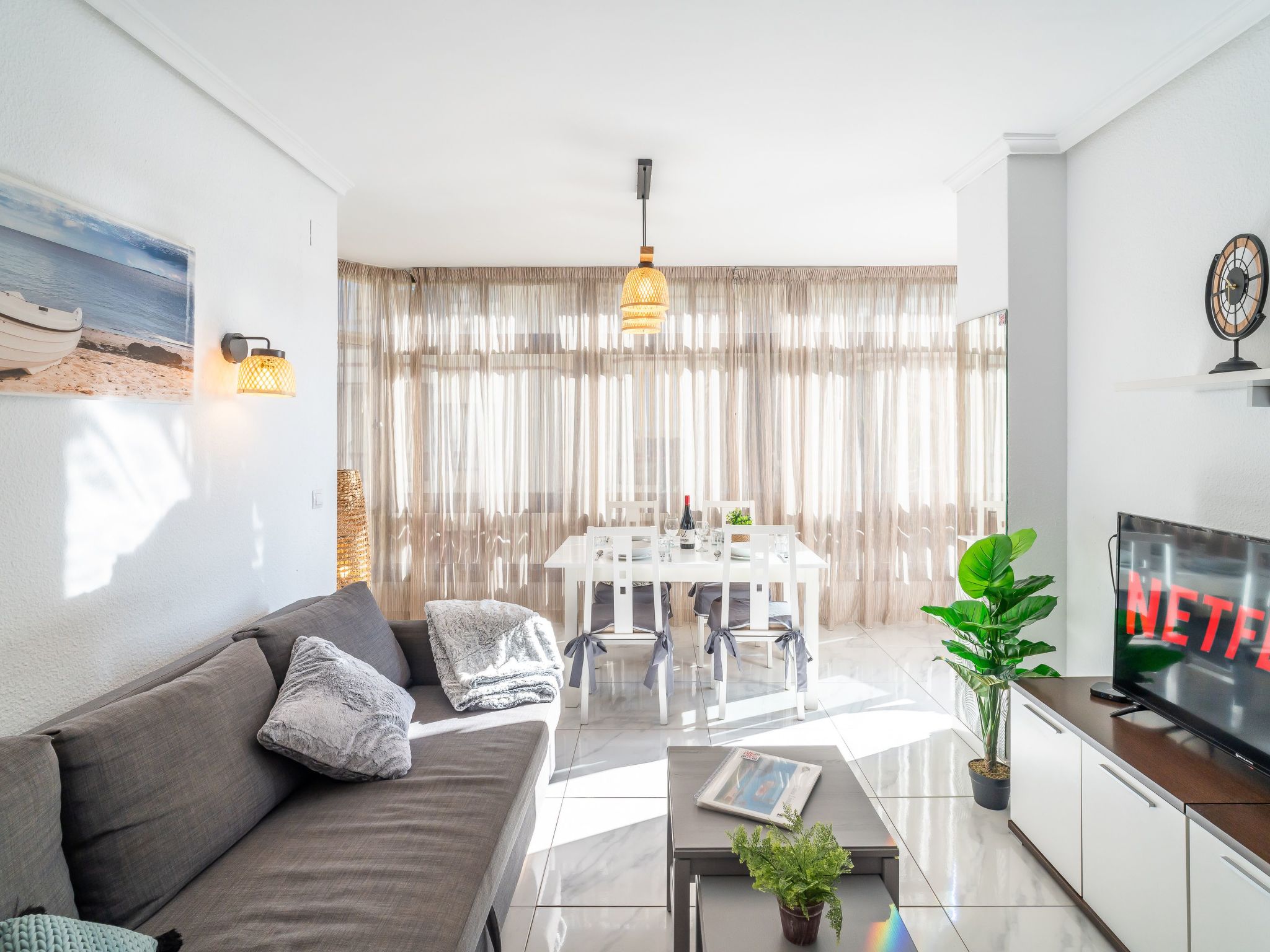 Casa Linda vor dem Strand , Pool, Padel-Image-tags.info