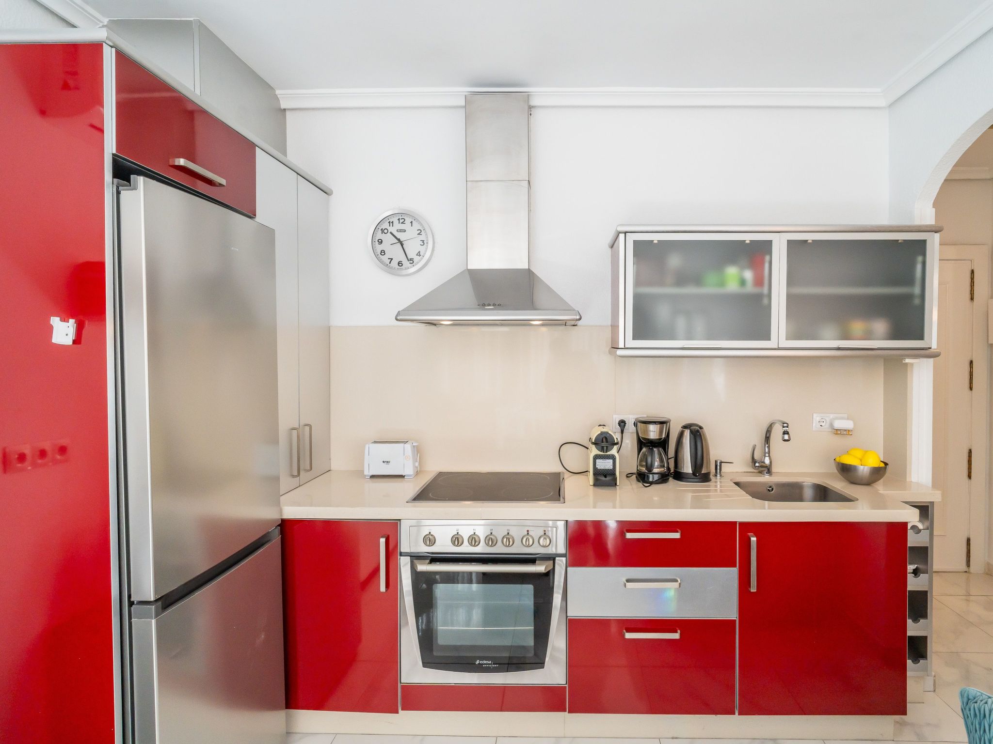 Casa Linda vor dem Strand , Pool, Padel-Image-tags.info