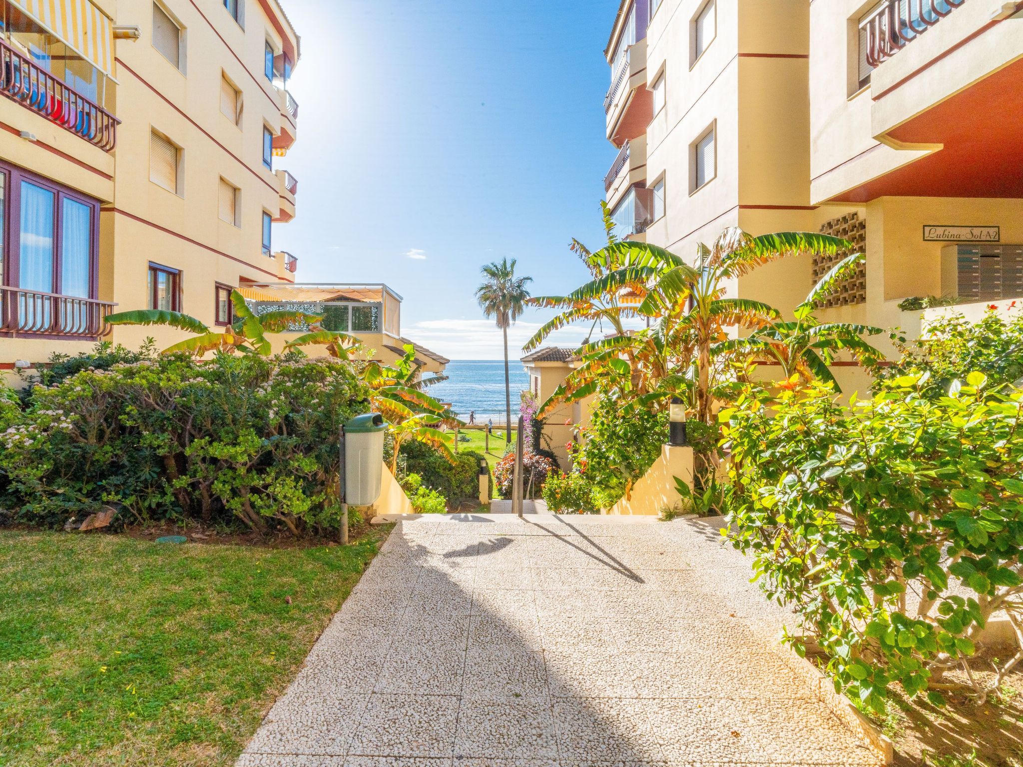 Casa Linda vor dem Strand , Pool, Padel-Image-tags.info