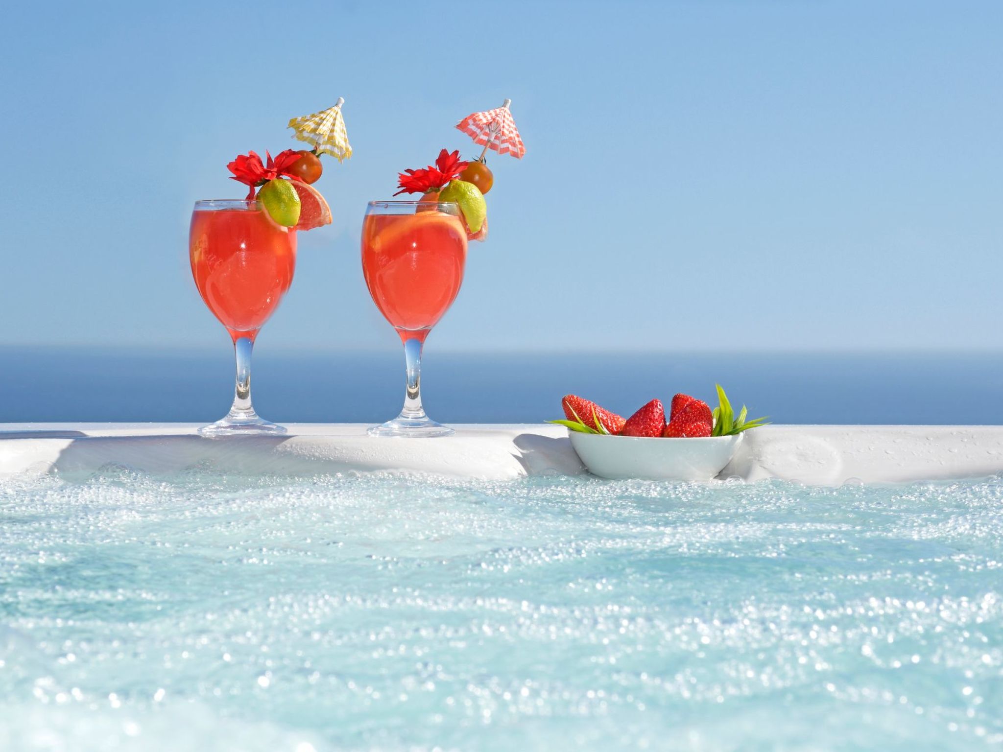 Penthouse, Jacuzzi, Meerblick, BBQ,wifi, AC