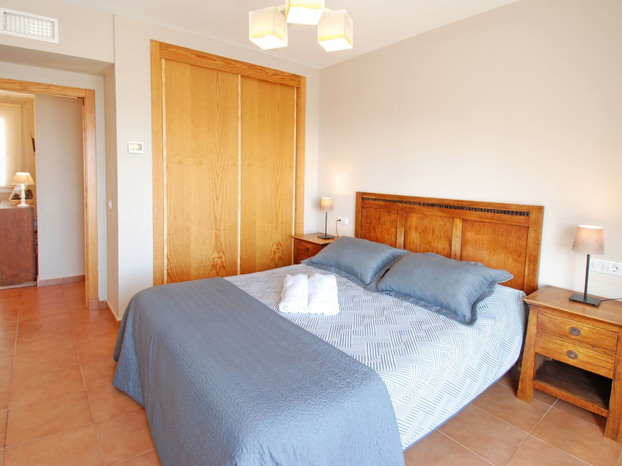 Penthouse, Jacuzzi, Meerblick, BBQ,wifi, AC-Image-tags.info