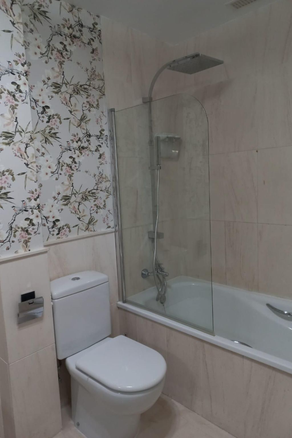 Mit Infinity-Pool-Binnen