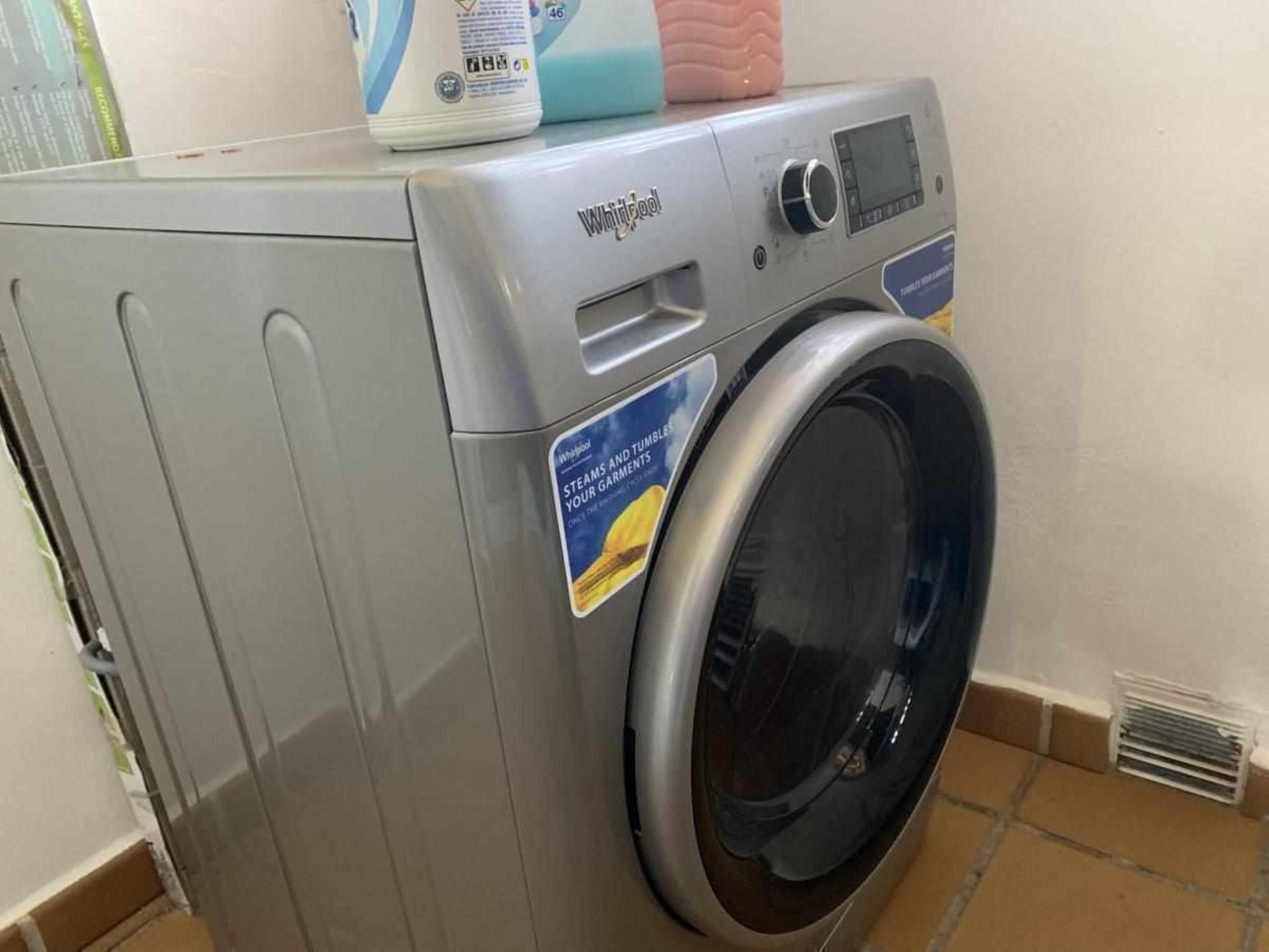 Mit Infinity-Pool-Binnen