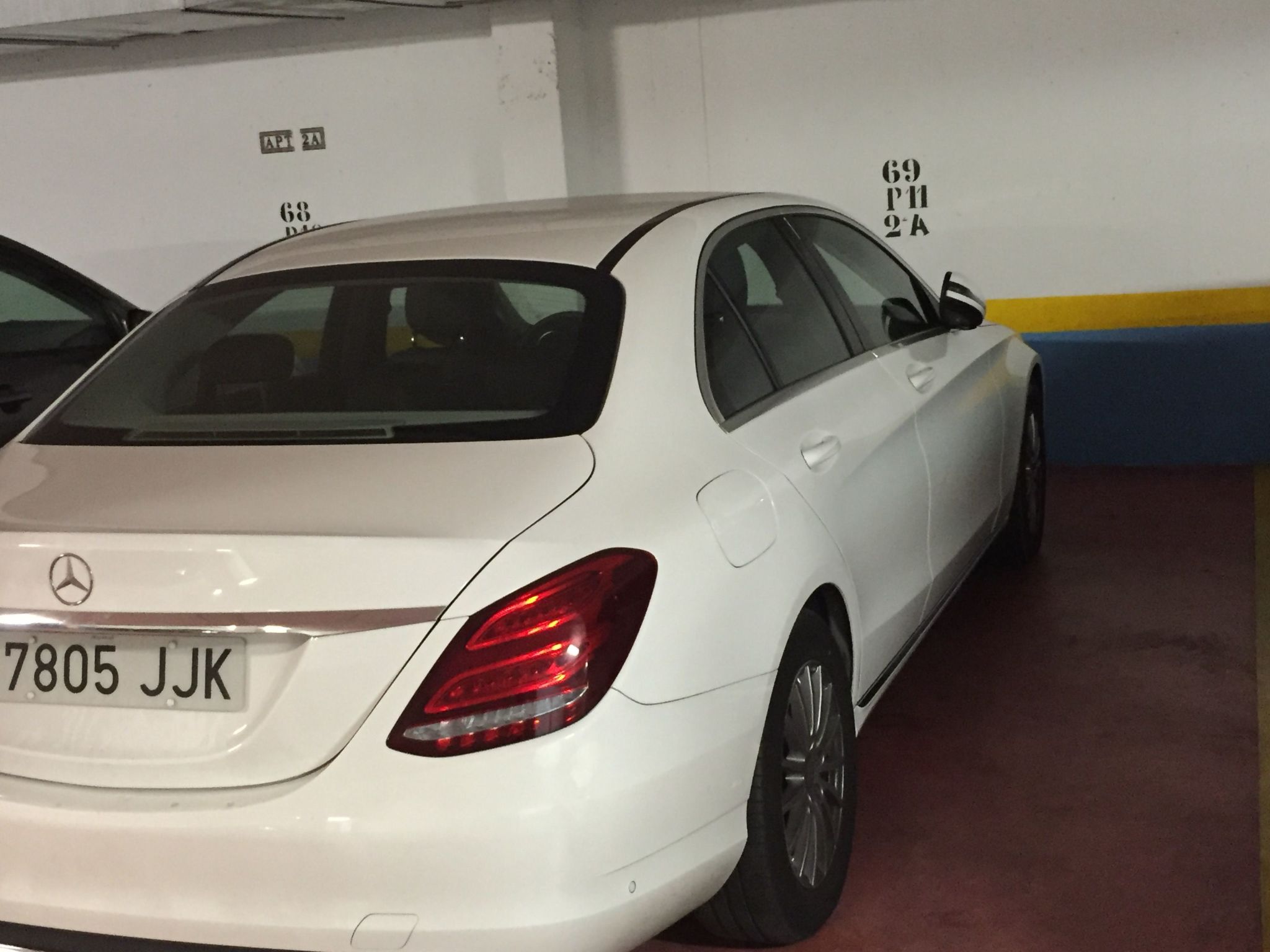 Mit Infinity-Pool-Binnen