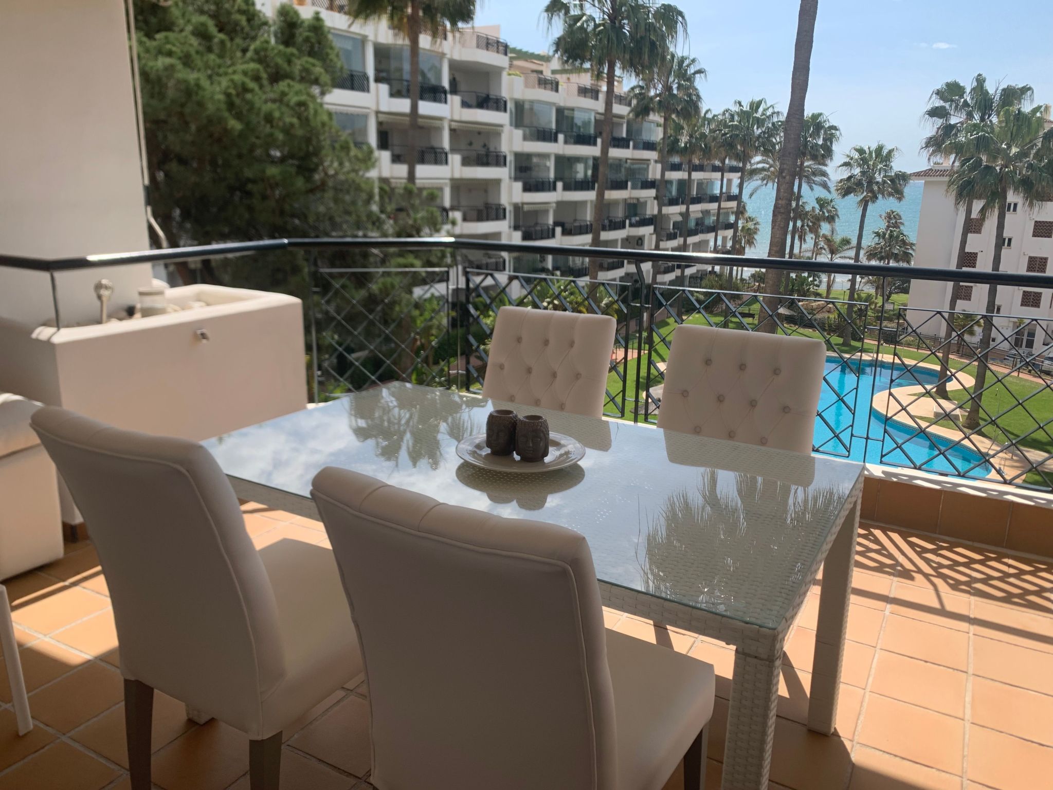 Gemütliche Ferienwohnung in Sitio De Calahonda mit Privatem Parkplatz-Binnen