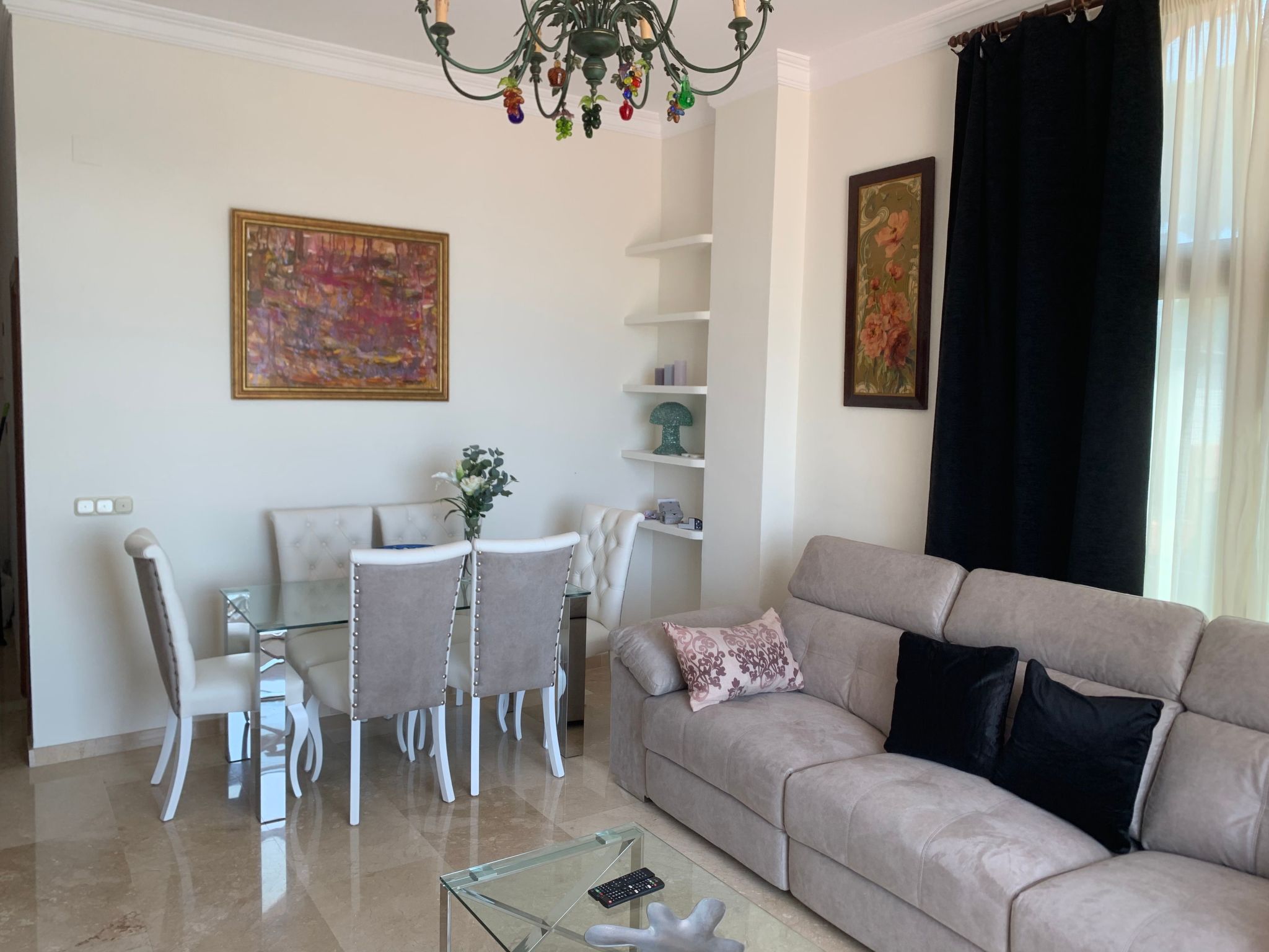 Appartement-Villa, Beach Front-Binnen