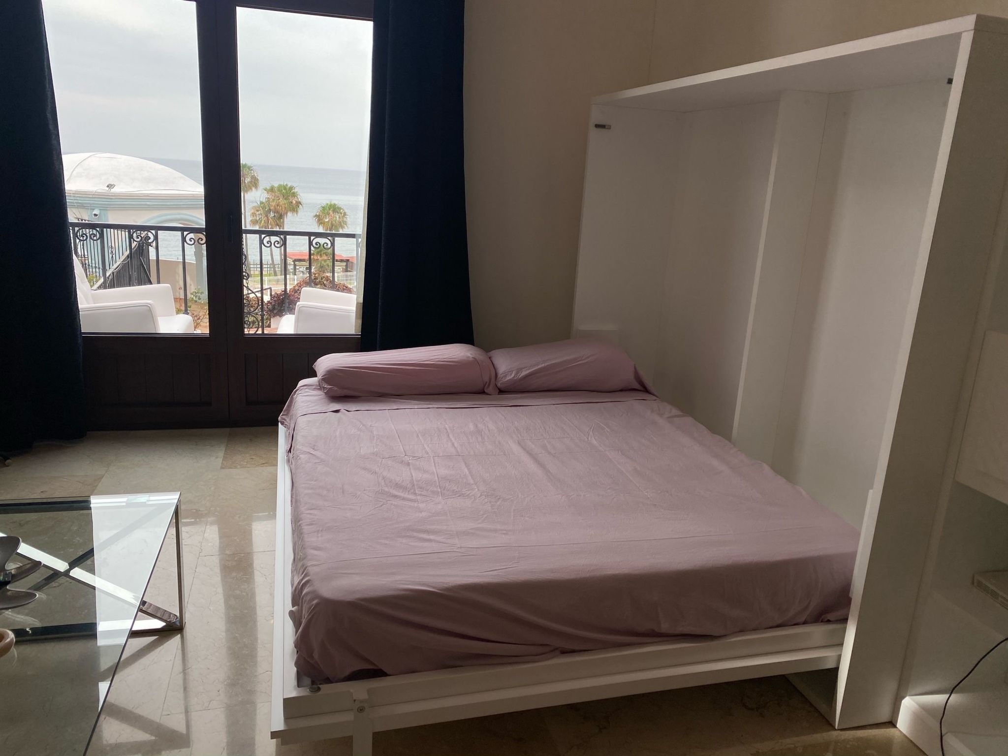 Appartement-Villa, Beach Front-Binnen