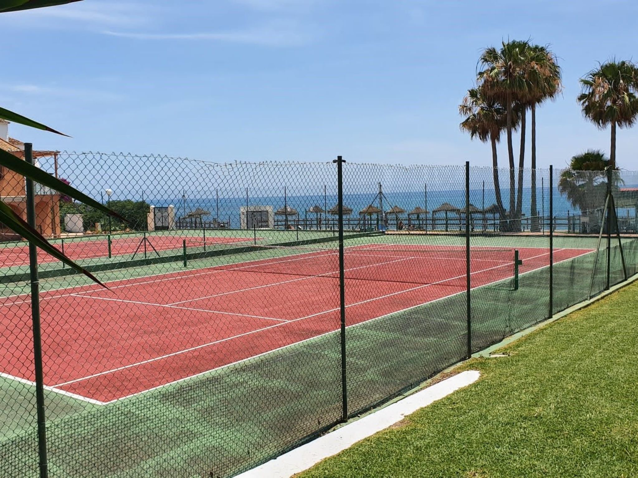 Appartement-Villa, Beach Front