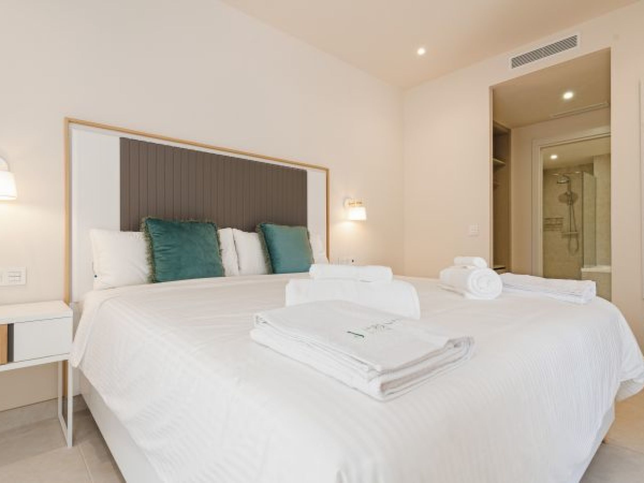 Photo of Jardinana - apartment with two bedrooms close to b