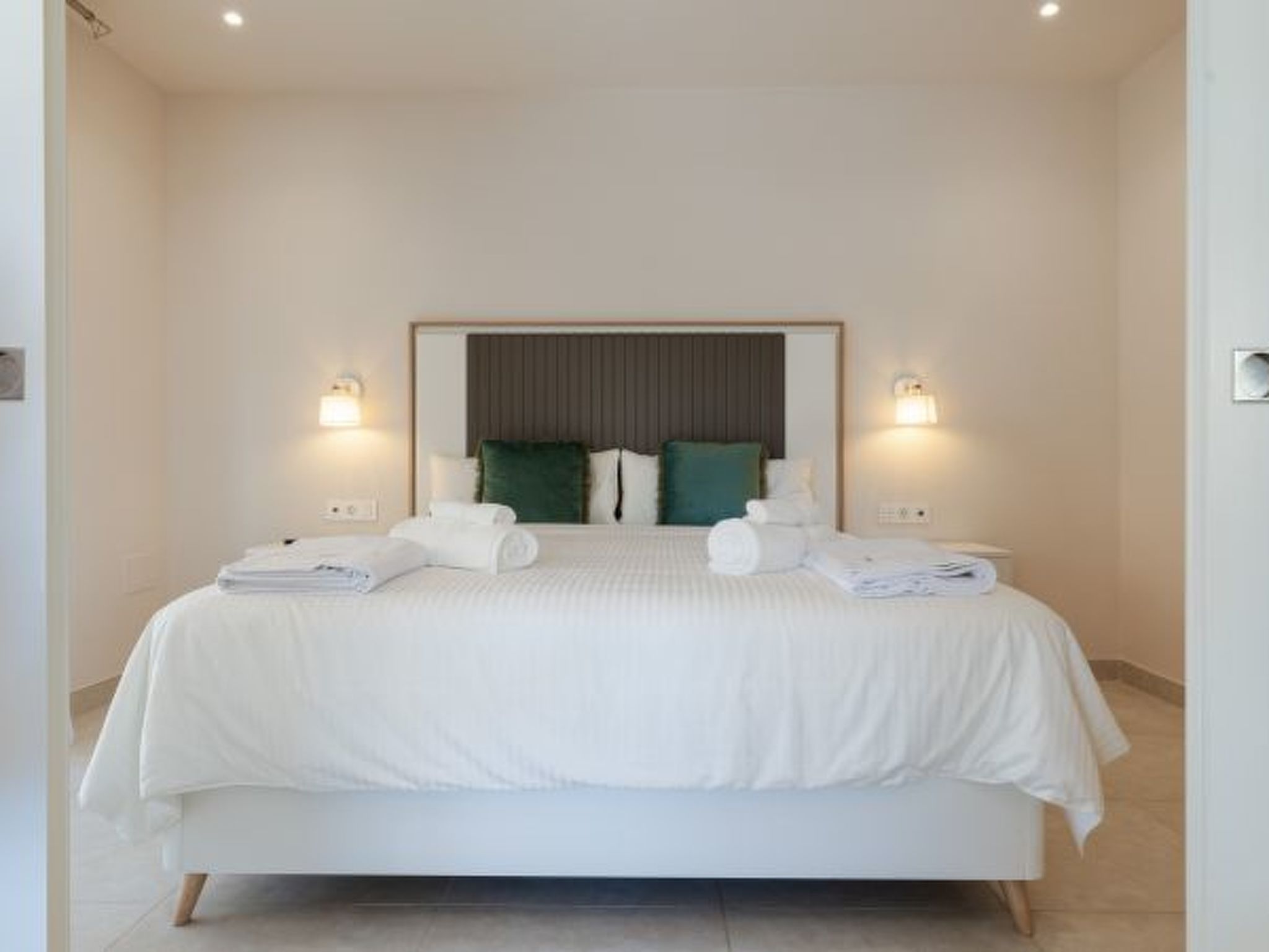 Photo of Jardinana - apartment with two bedrooms close to b