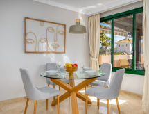 Luxe appartement in Elviria op 1 km van de golfbaan - thumbnail 4
