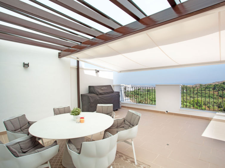 4-persoons appartement in Ojen nabij de golfbaan in Ojen