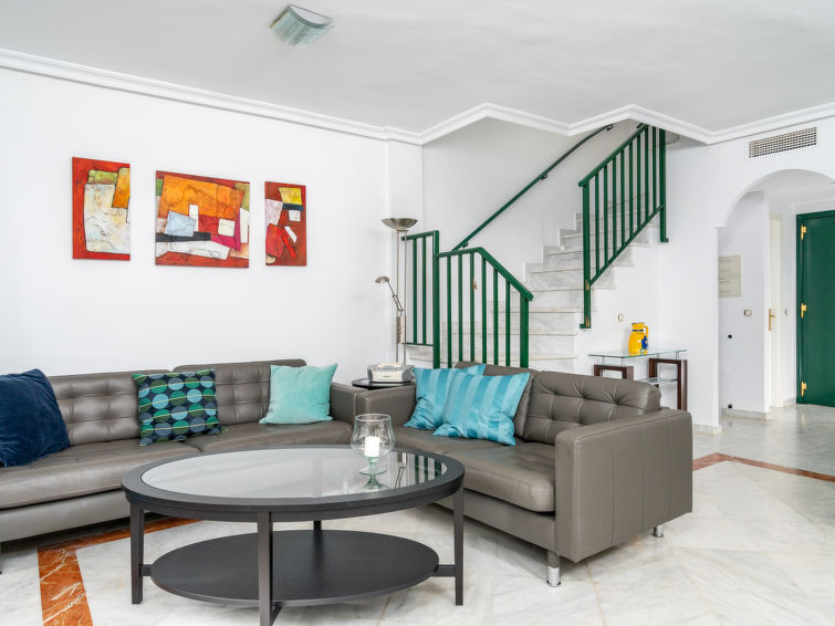 Search and Stay destination Marbella, AN - Spain from AU$ 325. Las lomas de Cabopino