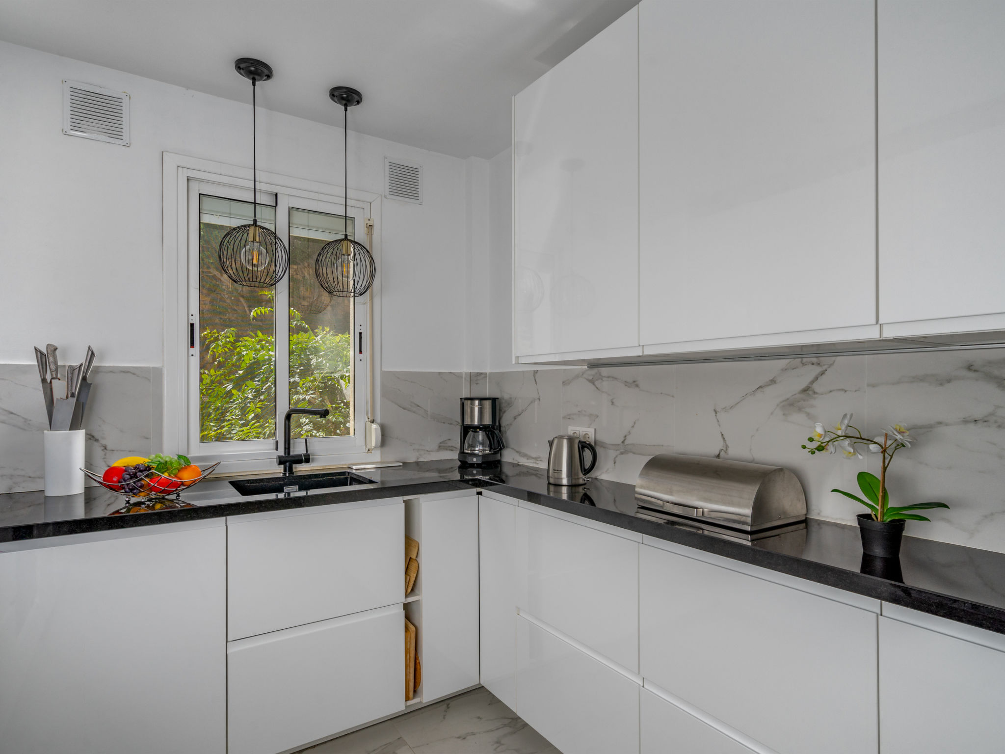 Photo of Marbella Real