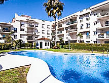 Sfeervol appartement aan zee in Marbella met zwembad en tuin - thumbnail 1