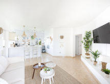 Aan zee: ruim appartement met zeezicht in hartje Puerto Banús - thumbnail 1