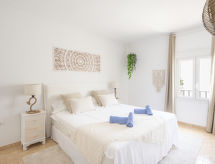 Aan zee: ruim appartement met zeezicht in hartje Puerto Banús - thumbnail 4
