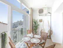 Aan zee: ruim appartement met zeezicht in hartje Puerto Banús - thumbnail 2