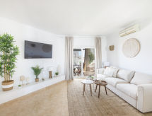Aan zee: ruim appartement met zeezicht in hartje Puerto Banús - thumbnail 6